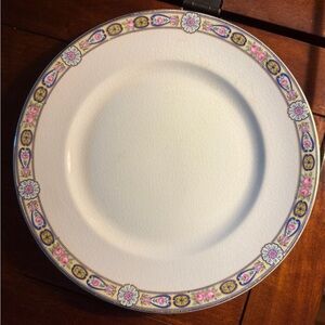 KT&K 1927 Semi-vitreous China. Ivory Dinner Plates with Decorative Trim